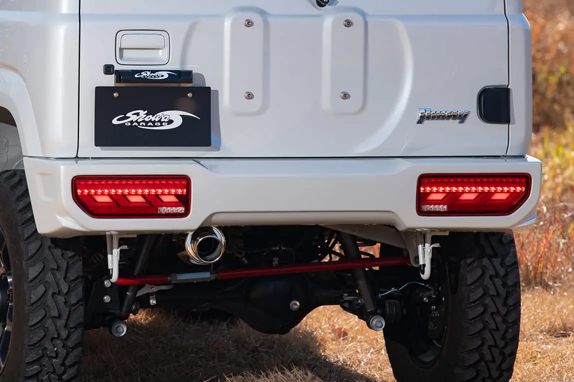 Showa Garage Original Tail Lamp Red Lens/Inner Chrome for Jimny JB64/JB74