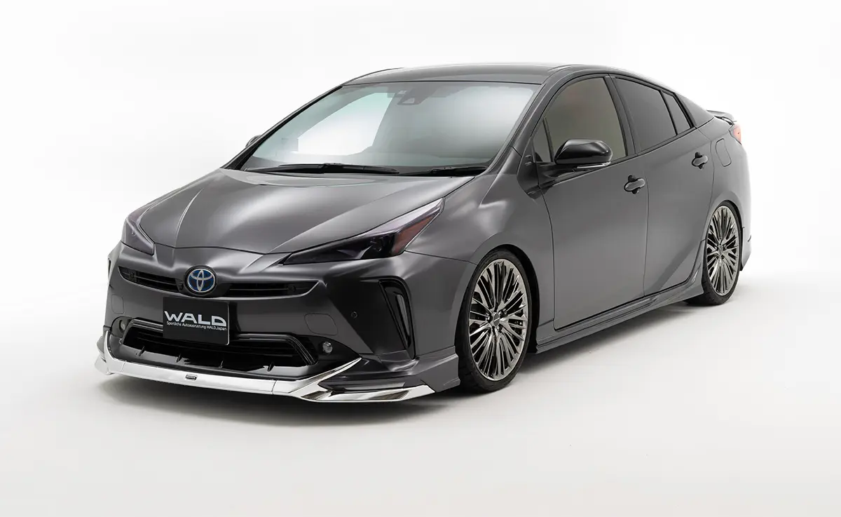 WALD EXECUTIVE LINE Body Kit for Toyota Prius 2018~2022