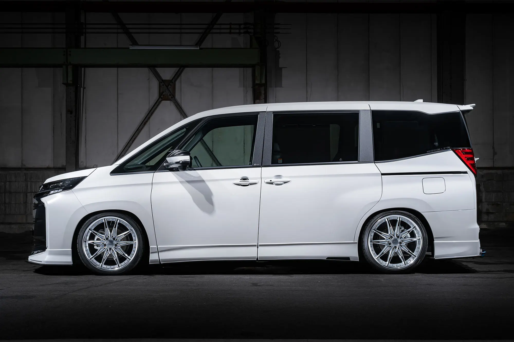 Noahさま専用 M'z SPEED EXCLUSIVE ZEUS GRACE LINE Body Kit for Toyota Noah 2022