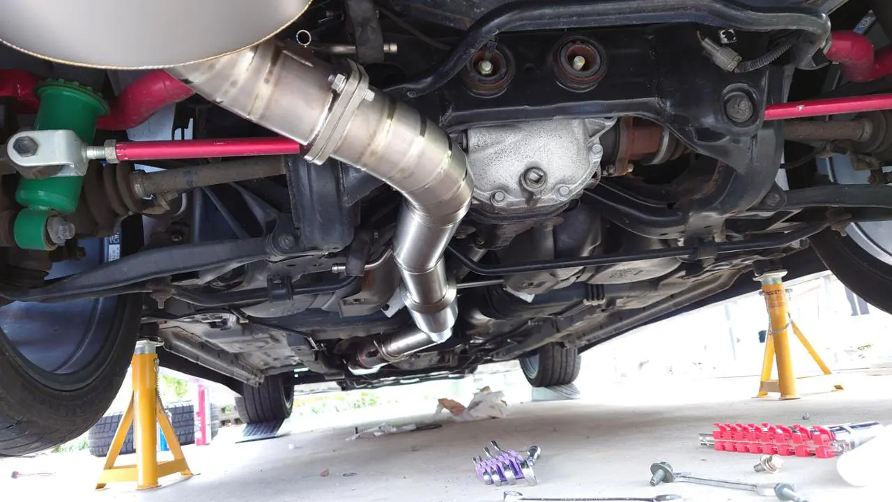 Yashio Factory Super Silent Titanium twin tail Muffler for S14/S15