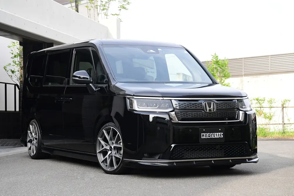 NOBLESSE Body Kit for Honda Step Wagon RP6~8