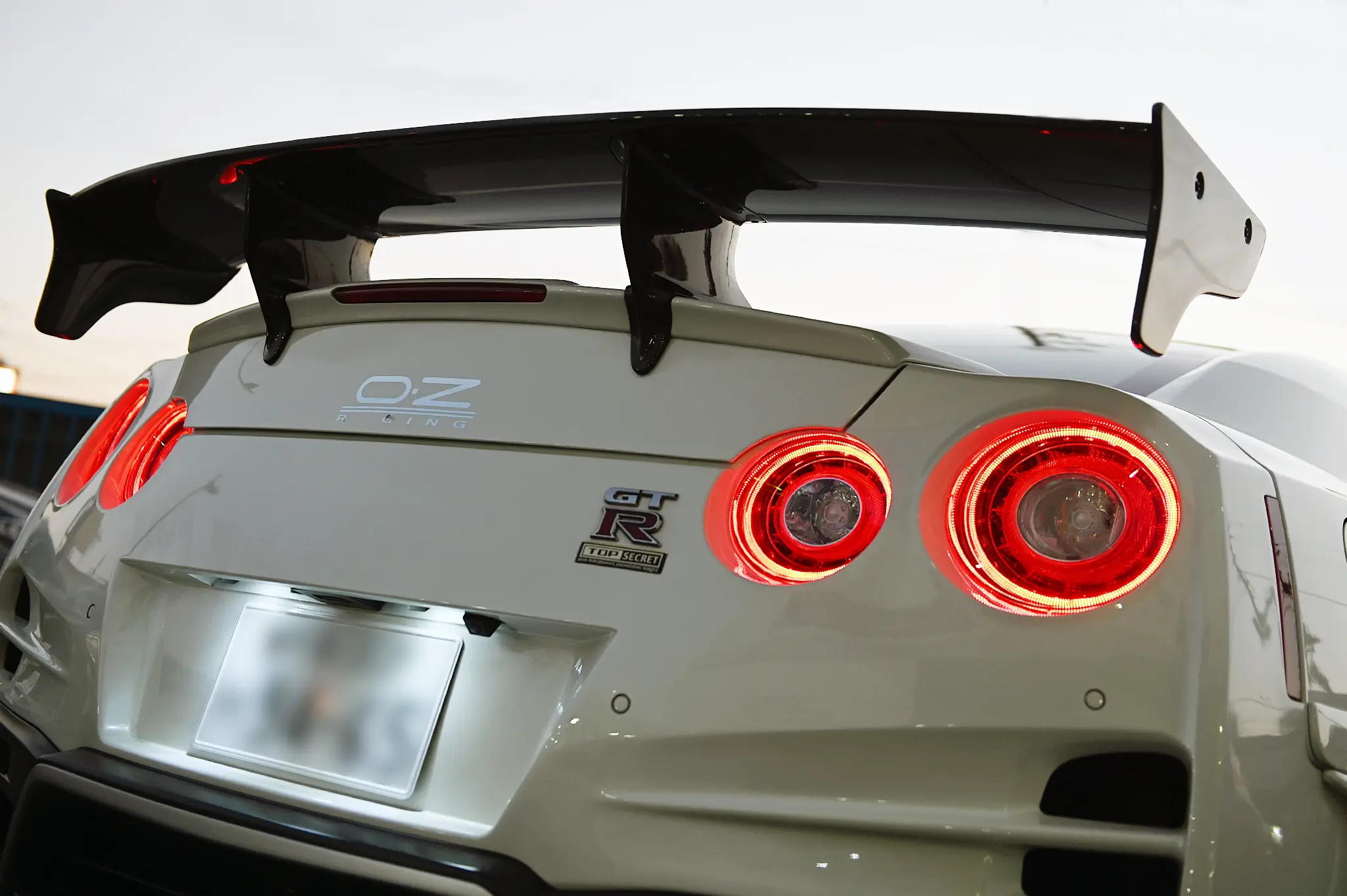 TOPSECRET GT Wing ST1 for R35 GT-R