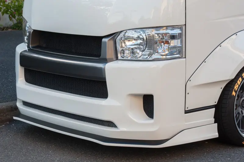 T-STYLE WIDE LOOK BUMPER FLIPPER for Toyota HIACE Type 3 & 4