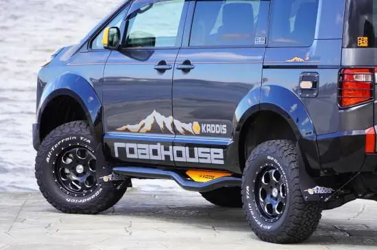 KADDIS Premium Side Steps for Mitsubishi Delica D:5 (Late Model)