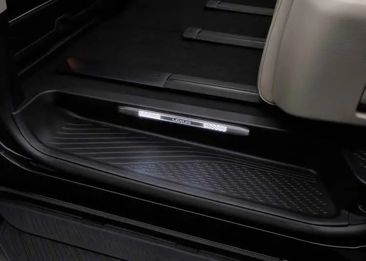 LEXUS Genuine Rear Scuff Illumination for Lexus LM 500h