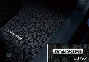 MAZDA GENUINE PREMIUM WILTON WEAVE FLOOR MATS FOR ROADSTER