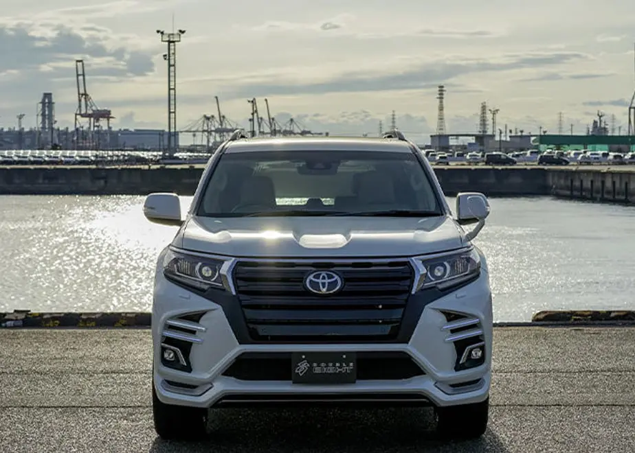 DOUBLE EIGHT BODY KIT FOR TOYOTA LAND CRUISER 150 BLACK EDITION