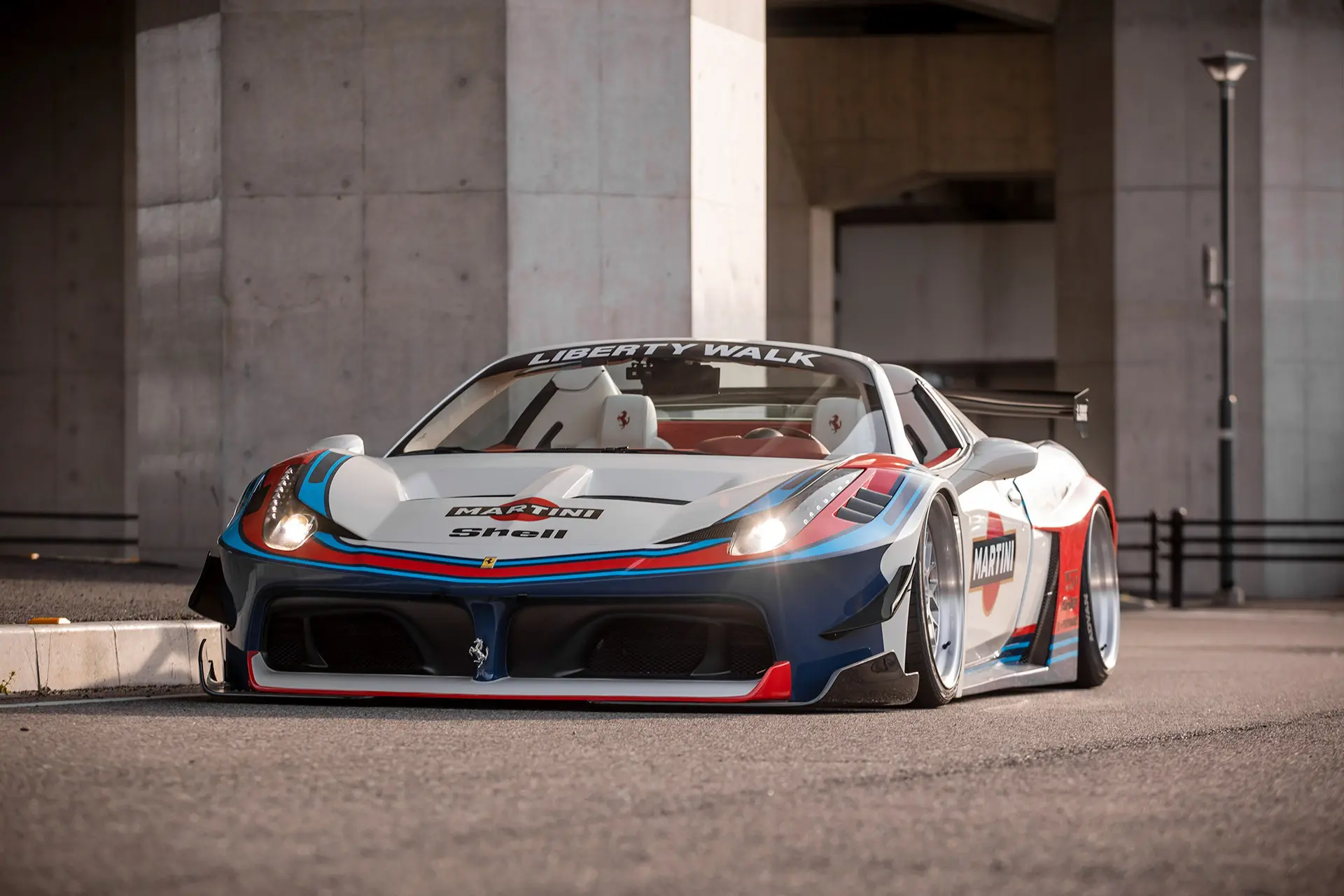 LB-SILHOUETTE WORKS COMPLETE BODY KIT FOR FERRARI 458 GT