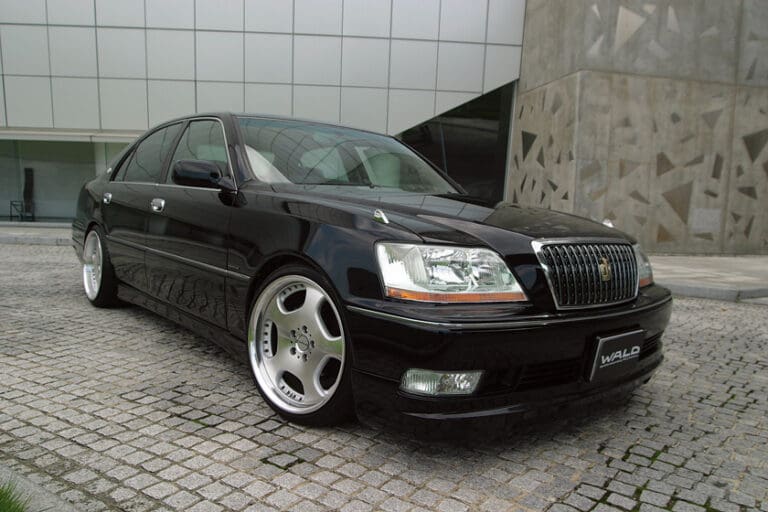WALD EXECUTIVE LINE for Toyota Crown Majesta JZS/UZS17# 1999 ~ 2004