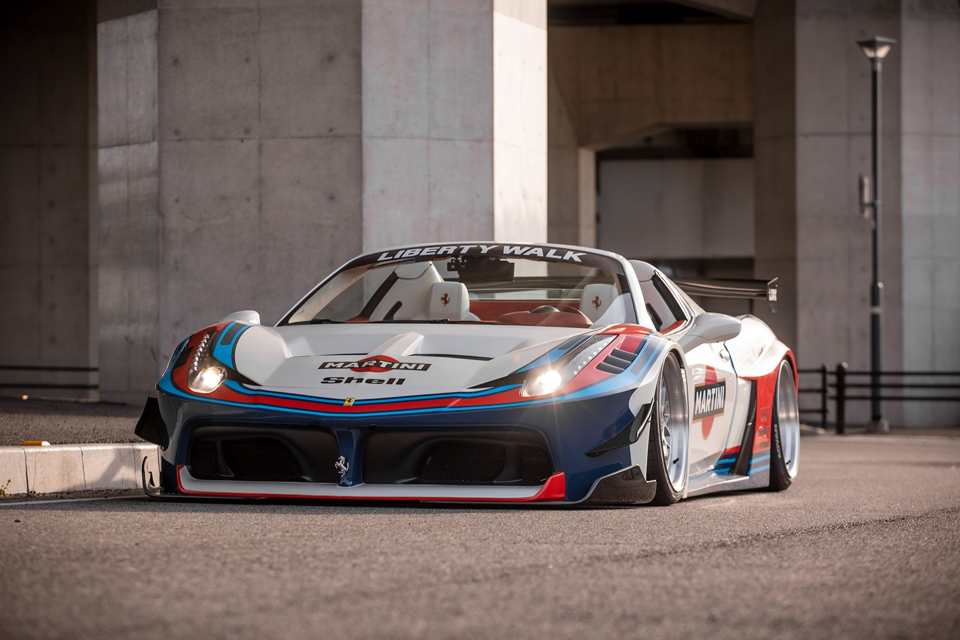 LB-SILHOUETTE WORKS COMPLETE BODY KIT FOR FERRARI 458 GT