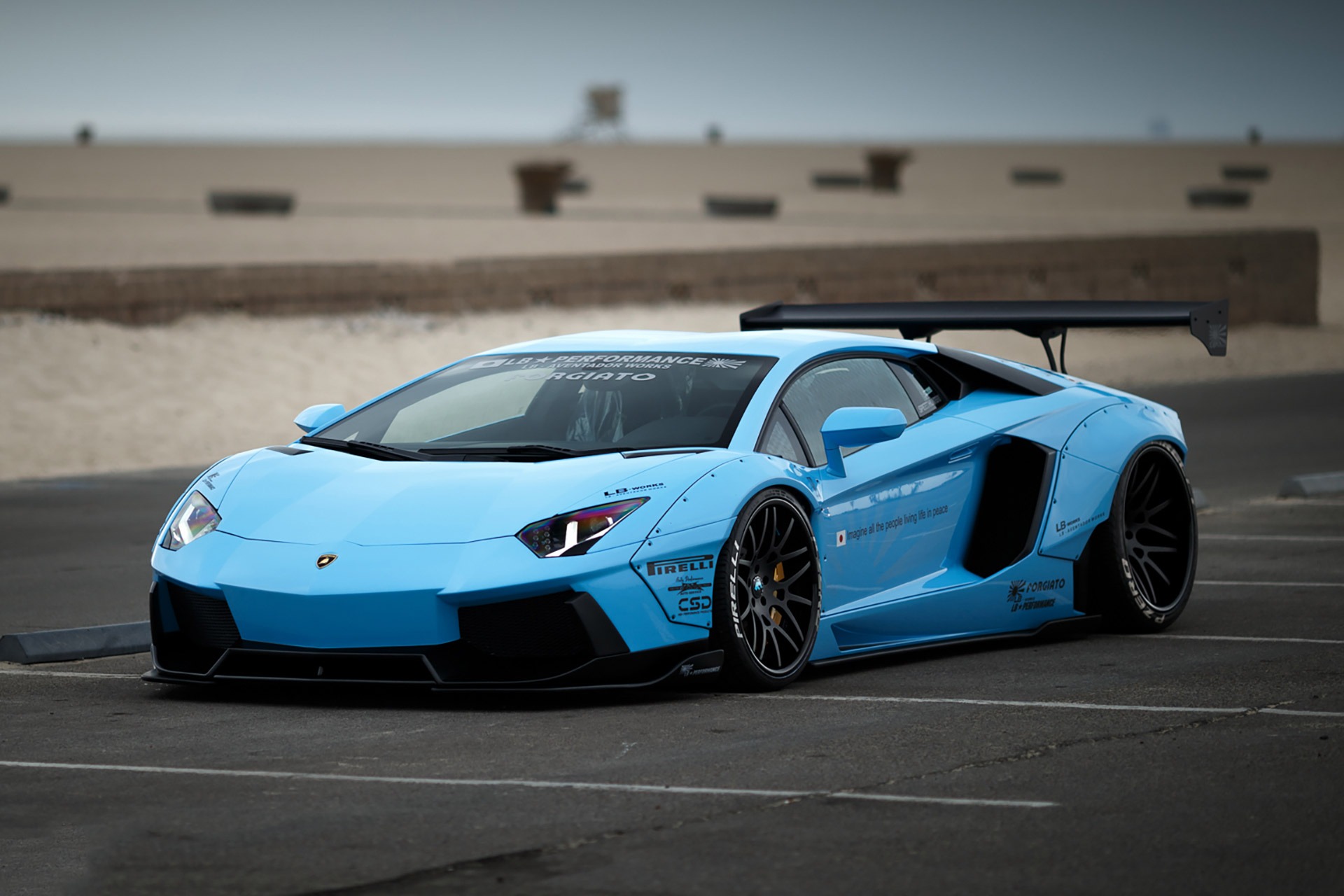 LB-WORKS COMPLETE BODY KIT FOR LAMBORGHINI AVENTADOR